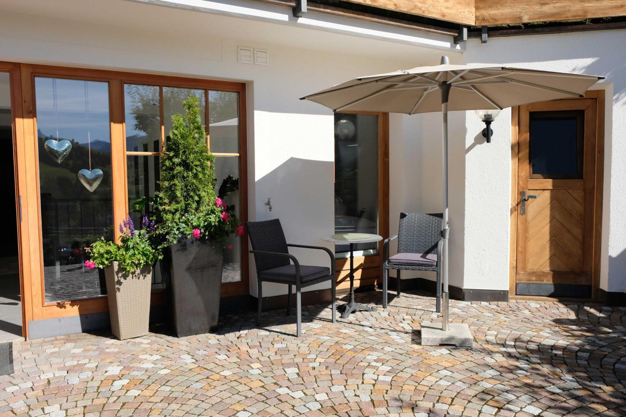 Hotel Garni Hubertushof Fiss Exterior foto